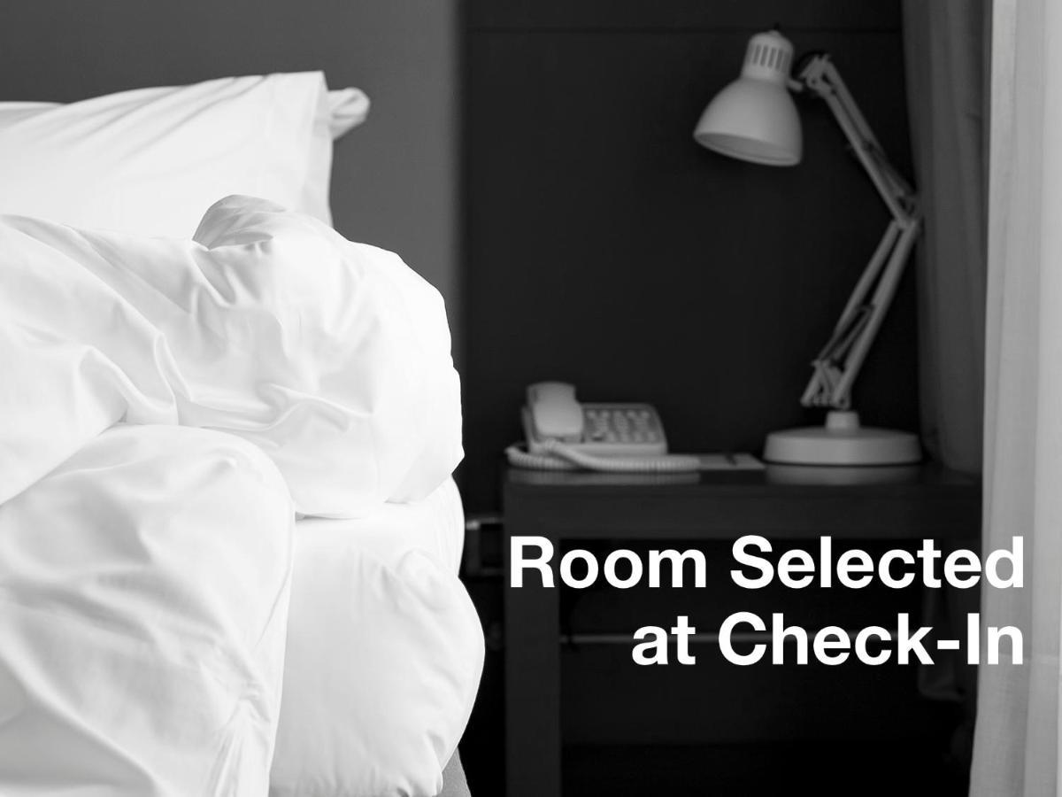 Canmore Inn & Suites Rom bilde